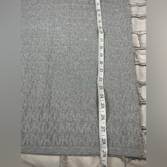 Michael Kors Size:L Women SWEATER SKIRT Metallic Silver Logo Knit Elastic Waist - Picture 4 of 10